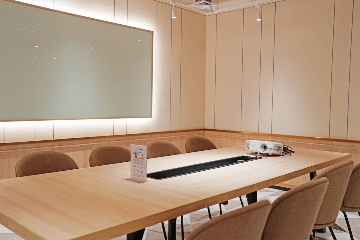 Room 12B